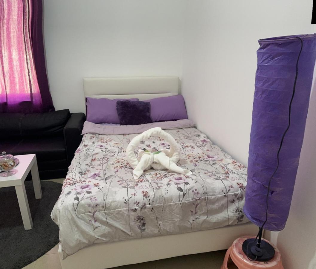 Apartamento The Purple Place Abu Dabi Exterior foto