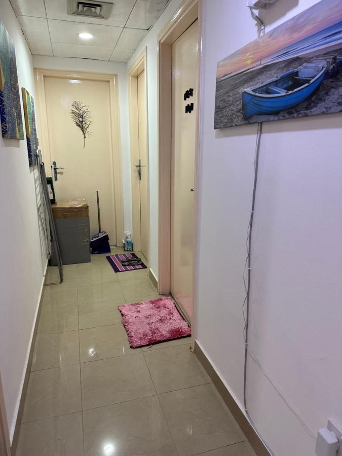 Apartamento The Purple Place Abu Dabi Exterior foto
