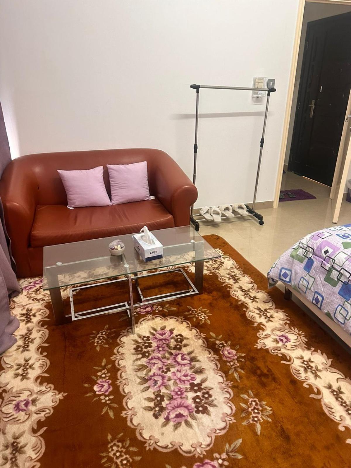 Apartamento The Purple Place Abu Dabi Exterior foto